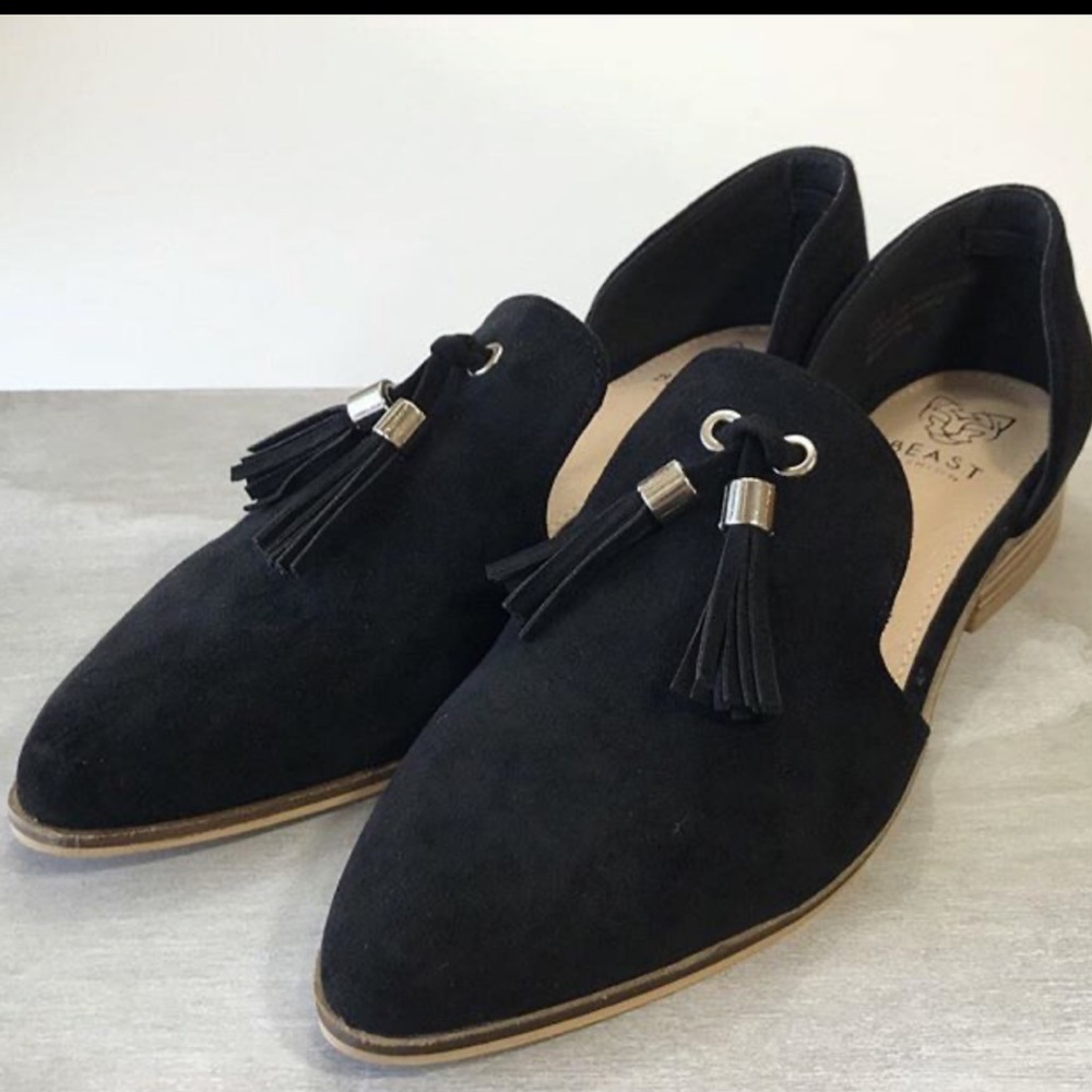 Black cut out loafers
